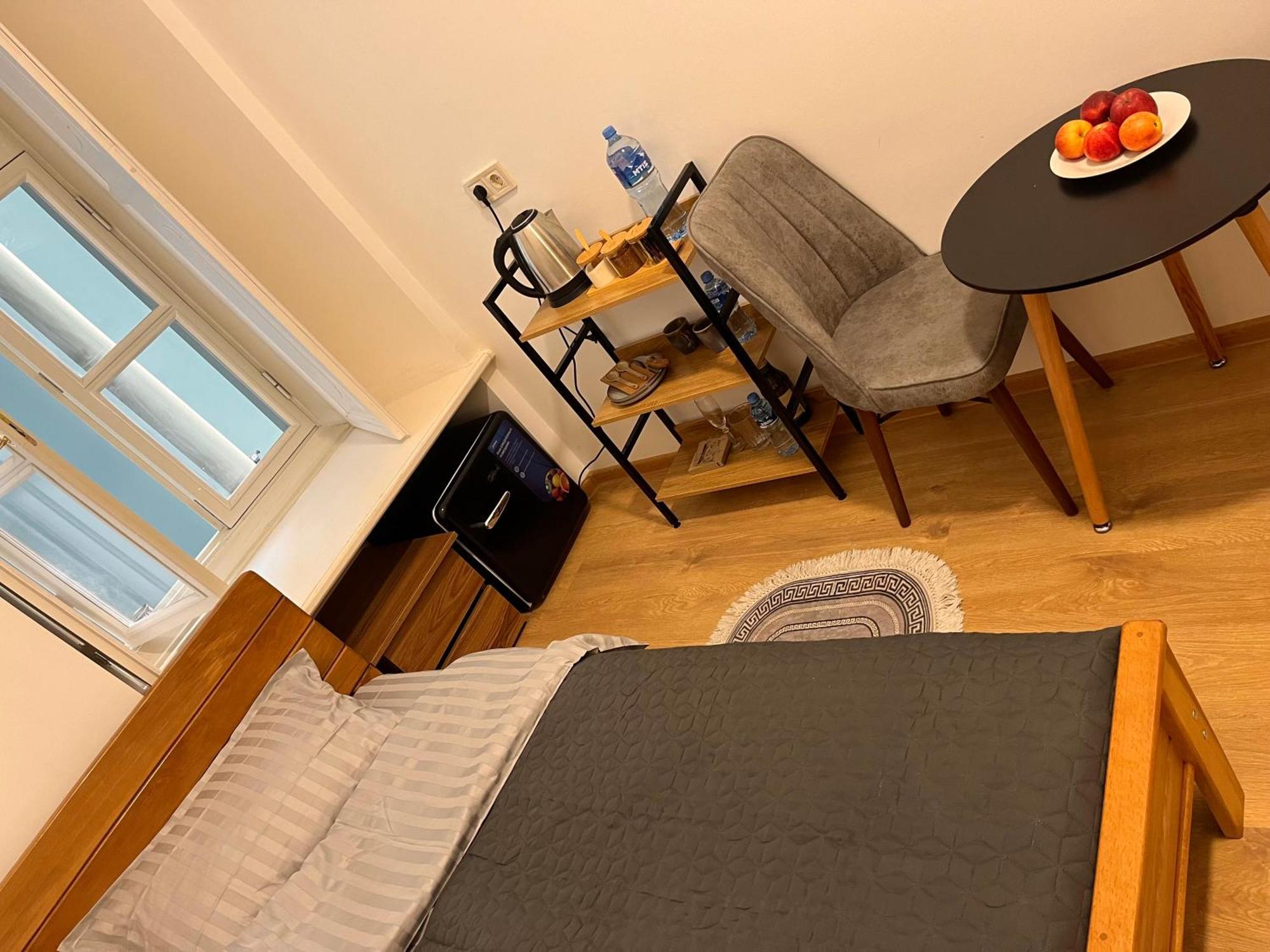 Salomes Guest Room Tbilisi Esterno foto